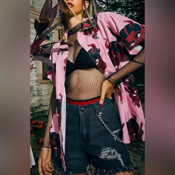 Pink Demon Print Women's Top - Picture 3 of 4